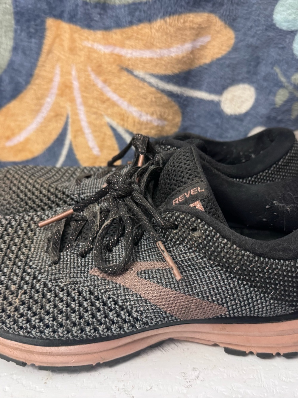 Women’s Brooks Revel size 8.5